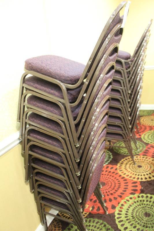 lot 392 image: Lot of (10) Stacking Mauve Fabric Conference Chairs