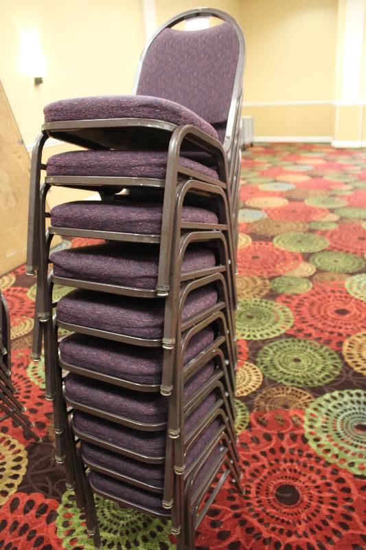 lot 442 image: Lot of (10) Stacking Mauve Fabric Conference Chairs