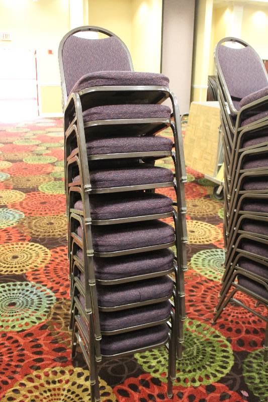lot 443 image: Lot of (10) Stacking Mauve Fabric Conference Chairs