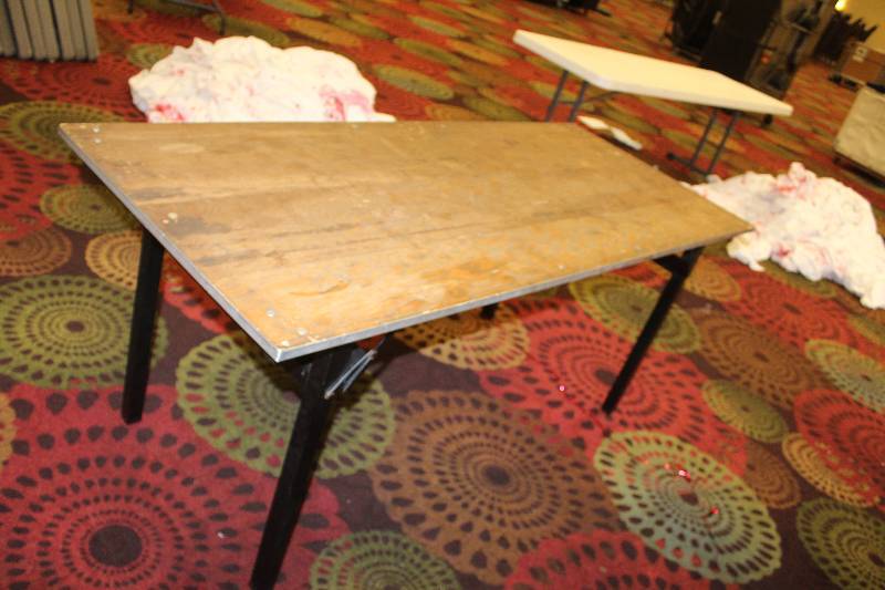 lot 332 image: Lot of (2) Wood-Top Tables