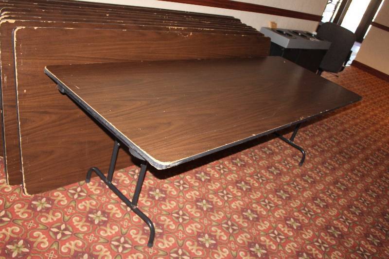 lot 530 image: Lot of (4) Folding Conference Tables