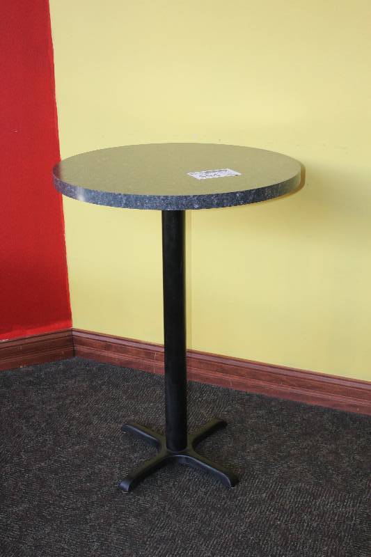 lot 554 image: 30in. Round Table