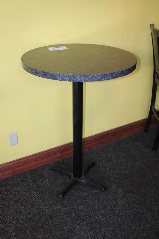lot 553 image: 30in. Round Table