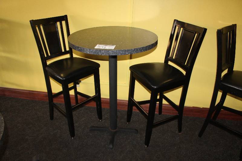 lot 551 image: Lot of (3) Furniture Including 1) 30in. Round Table AND 2) Chairs