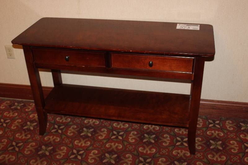 lot 573 image: Sofa Table