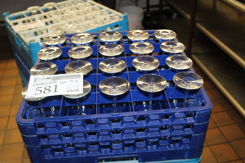 lot 581 image: Lot of (Approximately 90) Glassware w Plastic Wash Trays