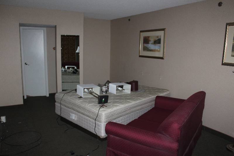lot 154 image: Contents of Room #154