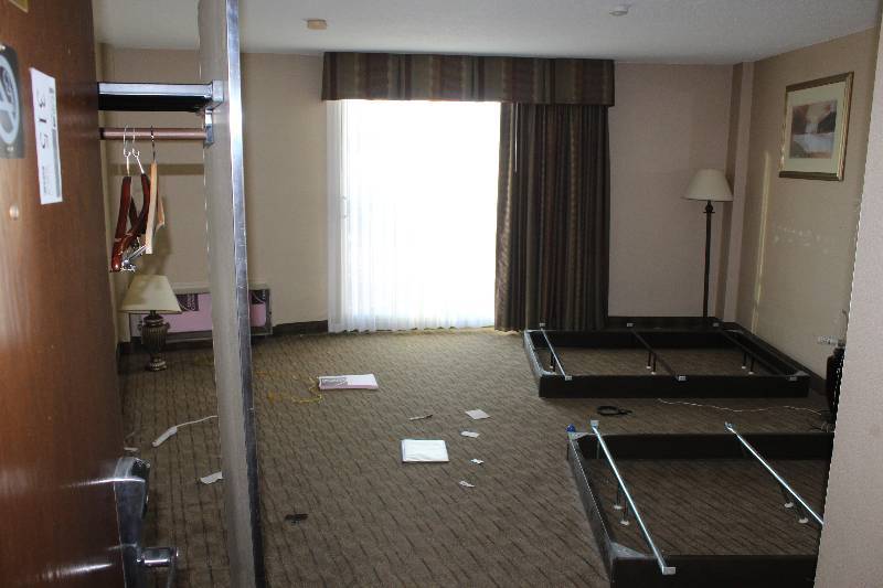 lot 315 image: Contents of Room #315