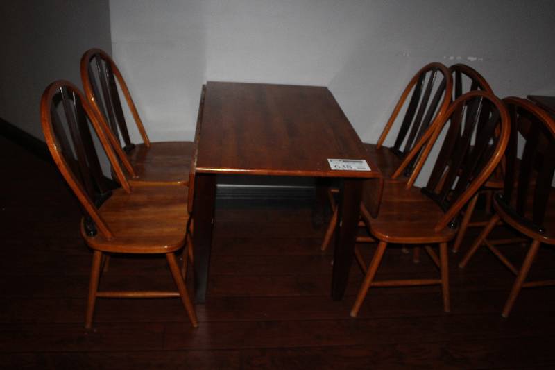 lot 638 image: Lot of (5) Furniture Including 1) Folding-Top Wood Table AND 4) Wood Chairs