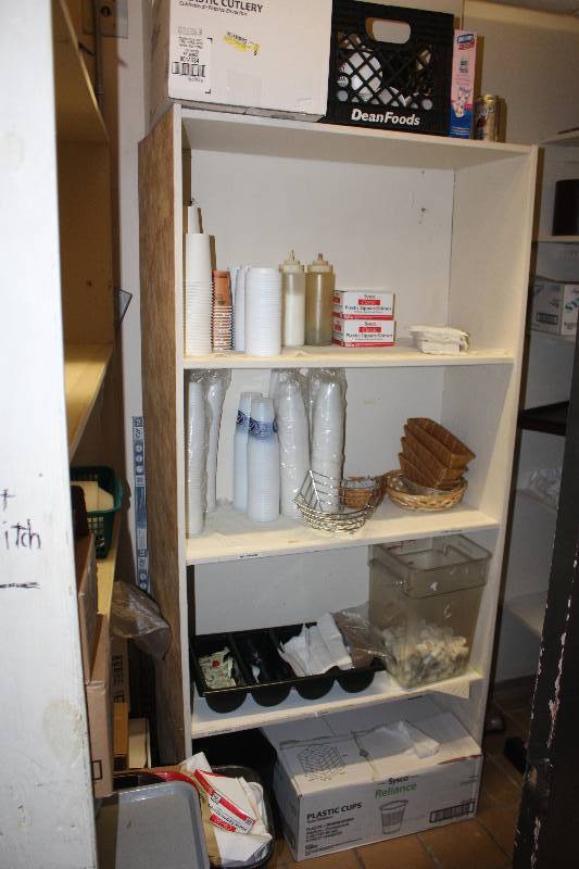 lot 85 image: Contents of Room & 2-Shelves