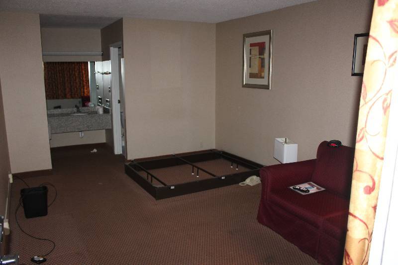 lot 108 image: Contents of Room #108
