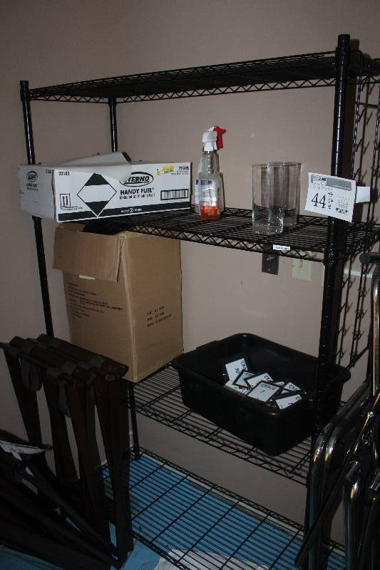lot 44 image: Shelving Unit