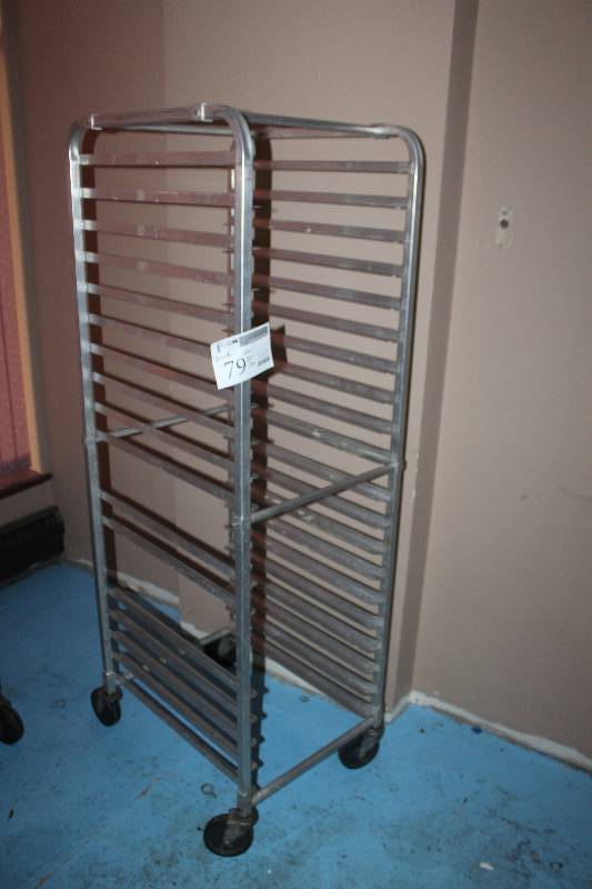 lot 79 image: Bakery Rack