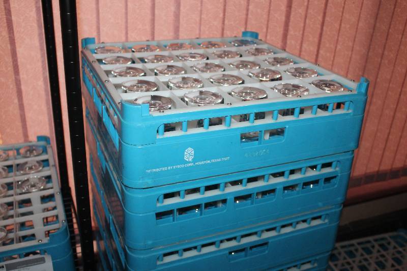 lot 70 image: Lot of (Approximately 40) Glassware w Plastic Wash Trays