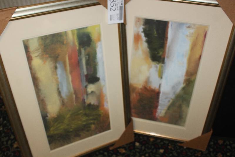 lot 852 image: Lot of (2) Framed Wall Art