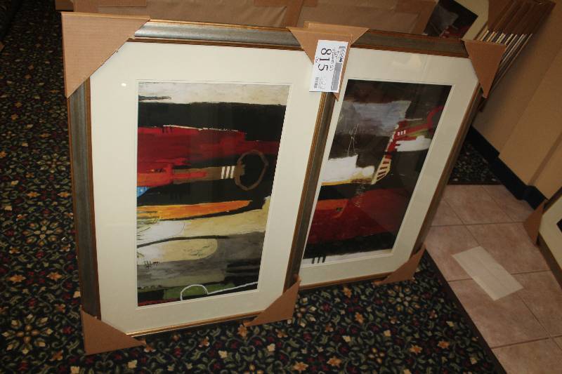 lot 815 image: Lot of (2) Framed Wall Art