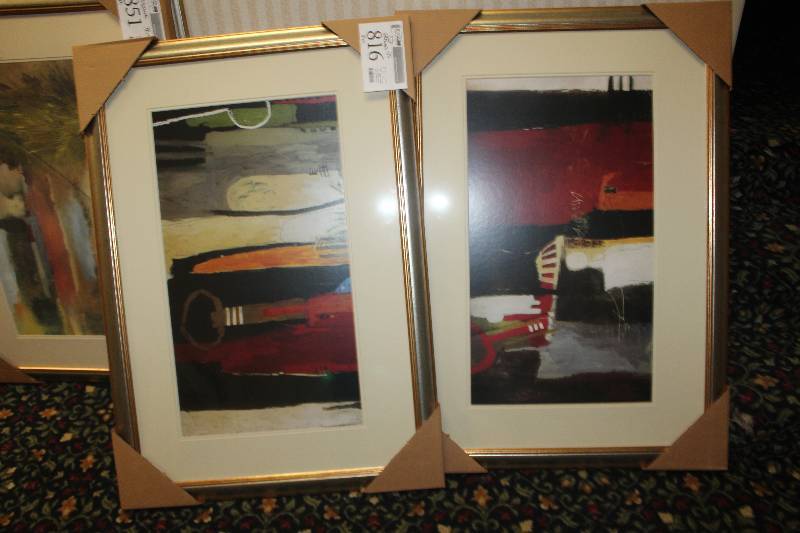 lot 816 image: Lot of (2) Framed Wall Art