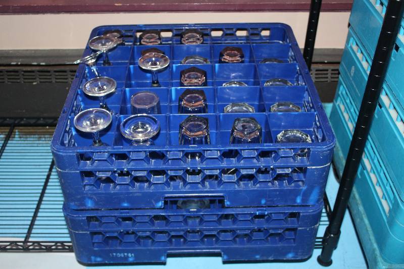 lot 60 image: Lot of (Approximately 40) Glassware w Plastic Wash Trays
