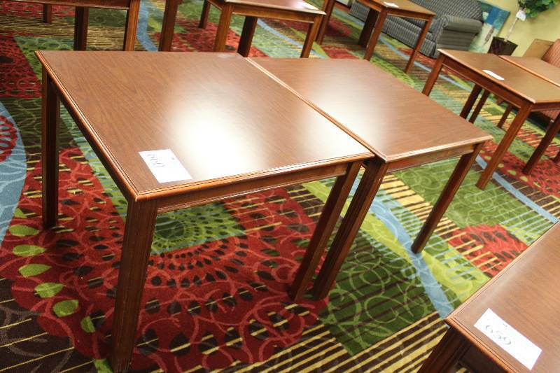 lot 660 image: Lot of (2) 34in. Square Tables