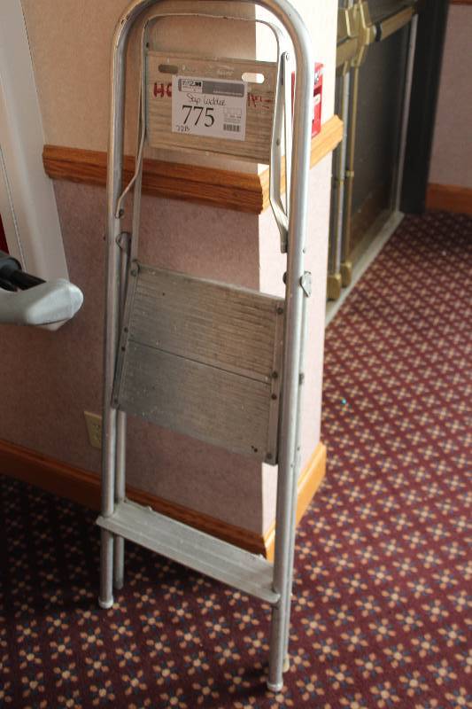 lot 775 image: Step Ladder