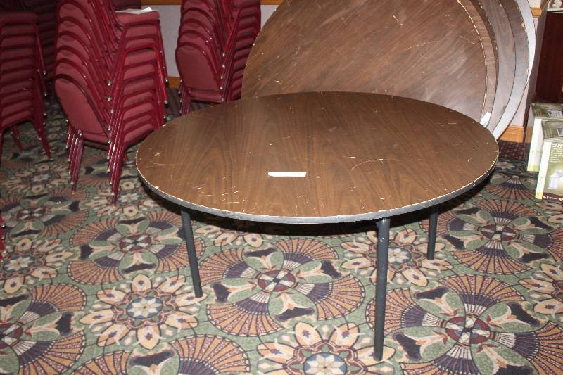 lot 730 image: Lot of (3) 60in. Round Tables