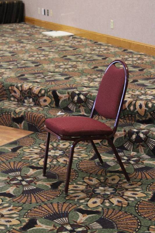 lot 735 image: Lot of (10) Padded Dining Chairs