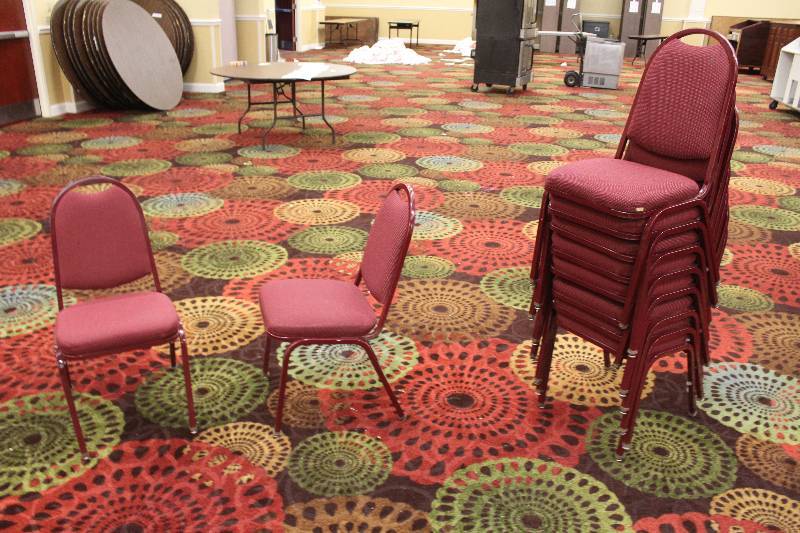 lot 788 image: Lot of (10) Padded Dining Chairs