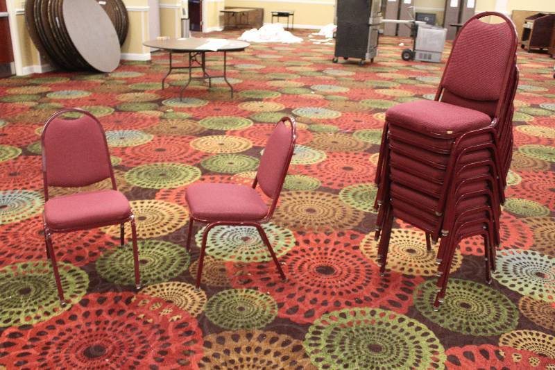 lot 800 image: Lot of (10) Padded Dining Chairs