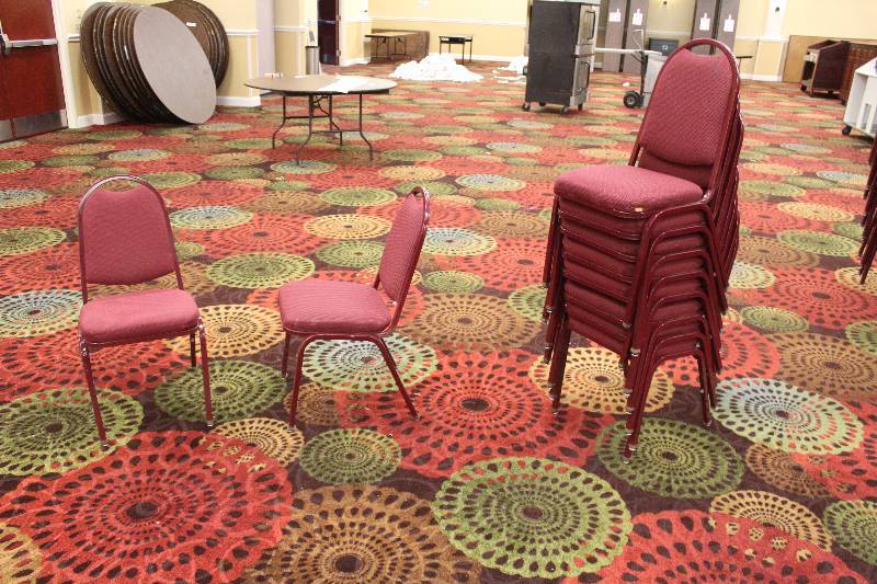 lot 803 image: Lot of (10) Padded Dining Chairs