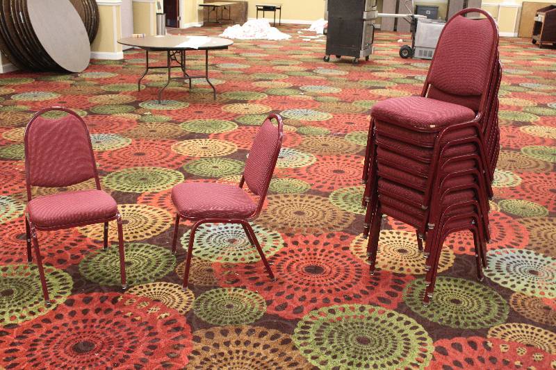 lot 808 image: Lot of (10) Padded Dining Chairs