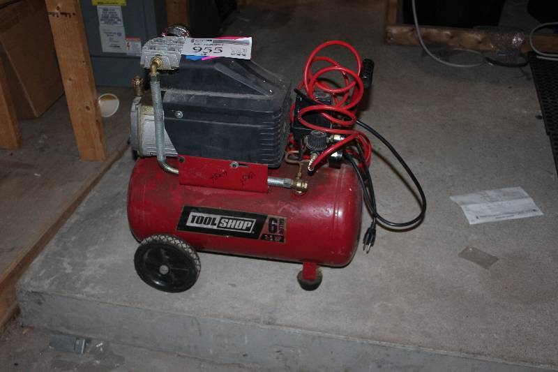 lot 955 image: Tool Shop Air Compressor