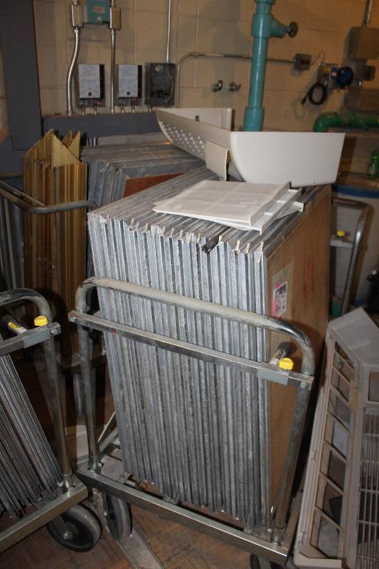 lot 964 image: Lot of (2) Portable Dance Floor & Carts