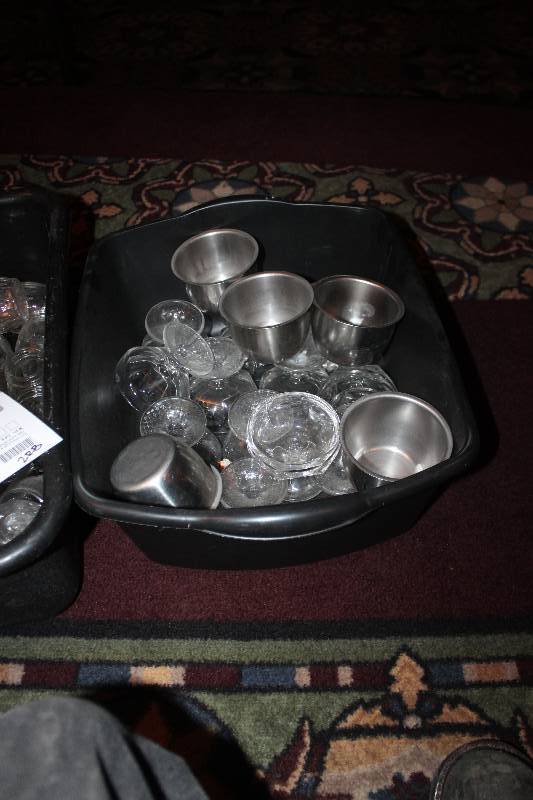 lot 992 image: Bin Lot of Glassware, Dishware