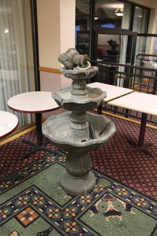 lot 1009 image: Water Fountain