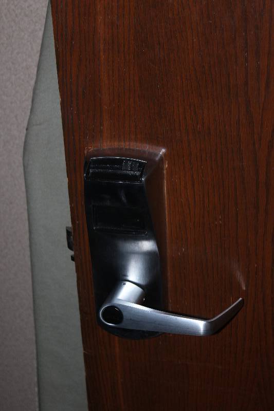 lot 1200 image: Lot of (220) Kaba Card Swipe Room Locks