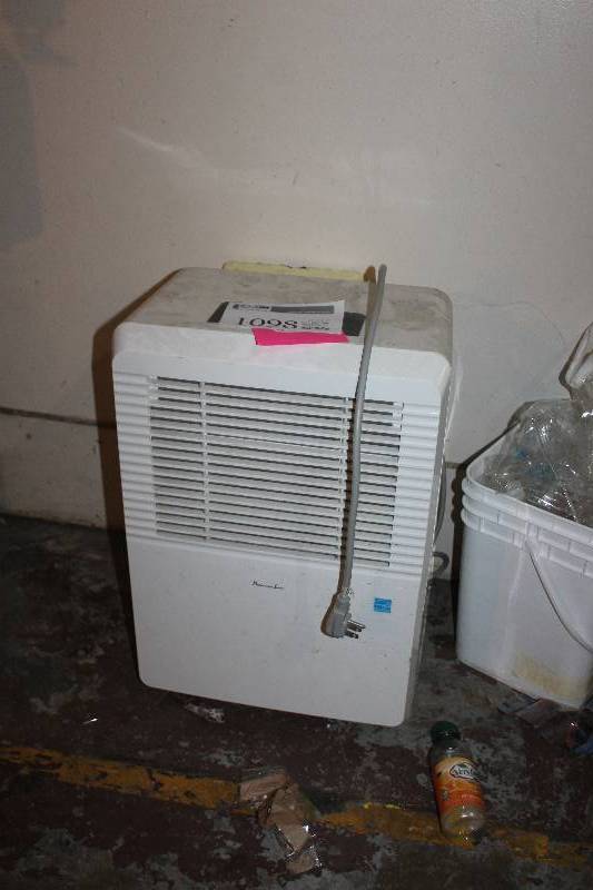 lot 1098 image: Professional Series Dehumidifier