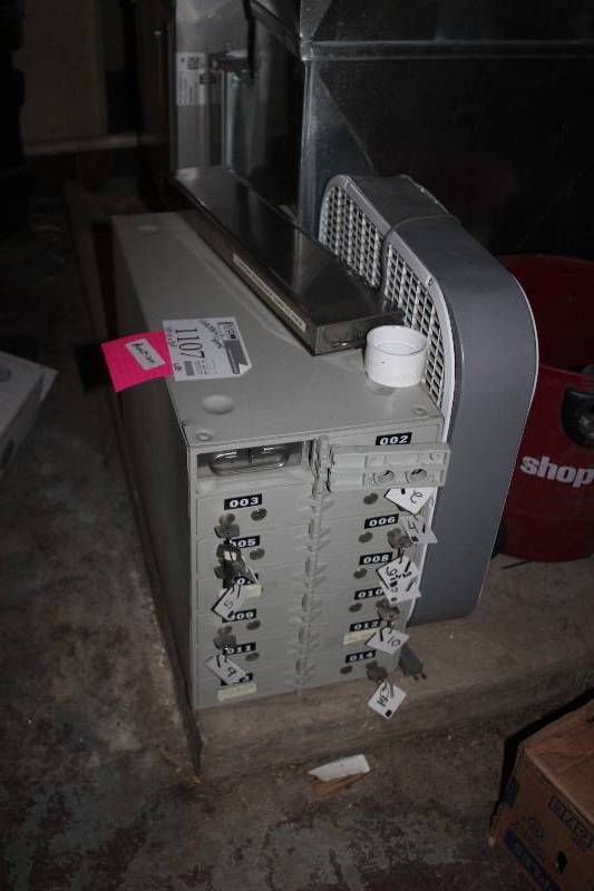 lot 1107 image: Lockbox Safe