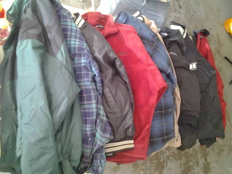 lot 64 image: 9-Mens Jackets & Wind Breakers