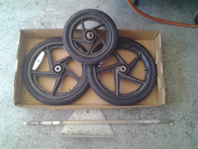 lot 82 image: Tires, Axle, Axle Mounting Brackets