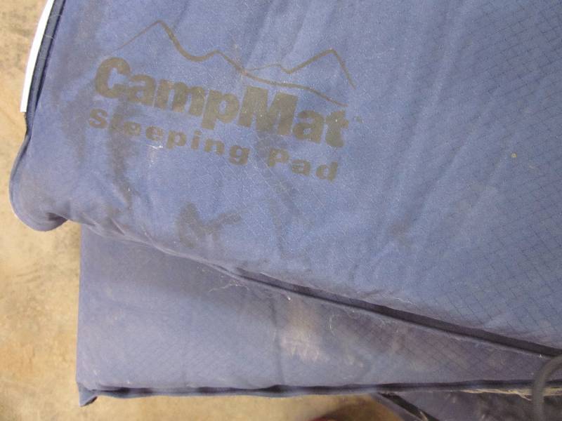 lot 14 image: Camping Equipment