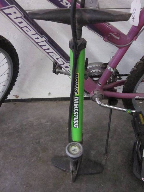lot 27 image: Bike, Etc.