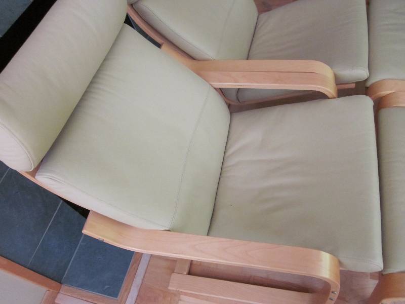 lot 9 image: Ikea Furniture Set