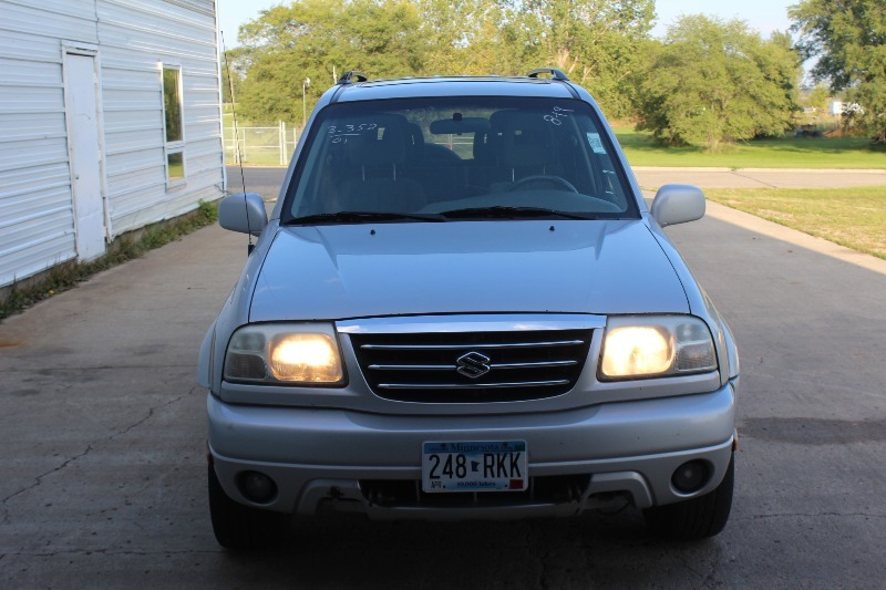 2001 Suzuki Grand Vitara AWD