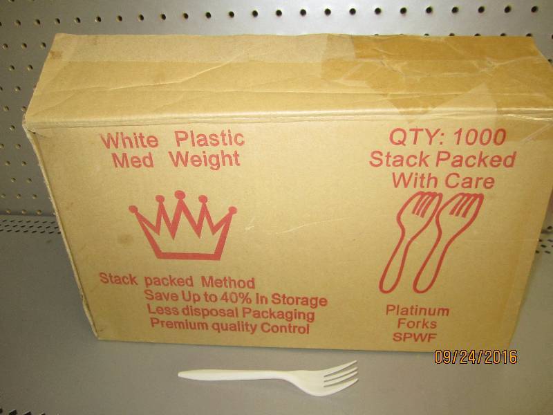 1000 plastic forks...