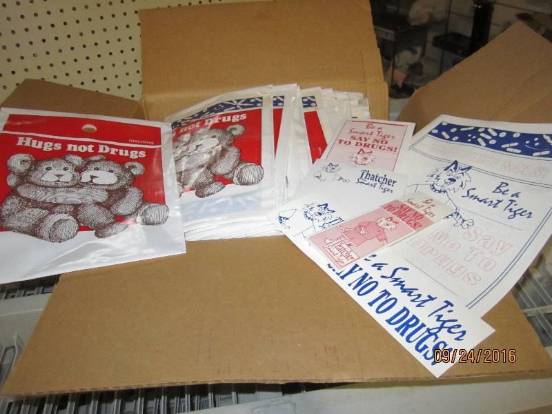 Box of hugs not drugs gift bags...
