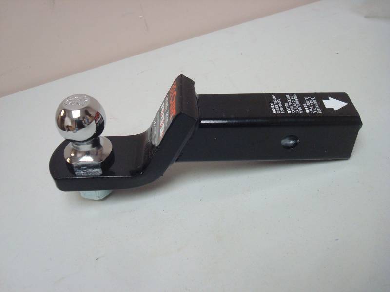 lot 14 image: Curt Trailer Hitch, 1 78 Ball