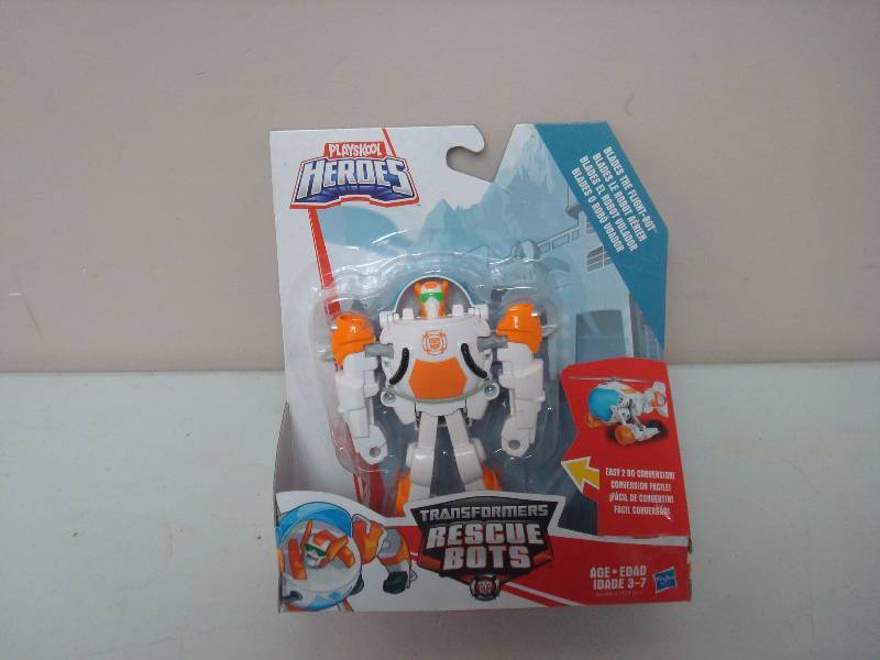 lot 44 image: New Playskool Heroes Transformer Rescue Bots