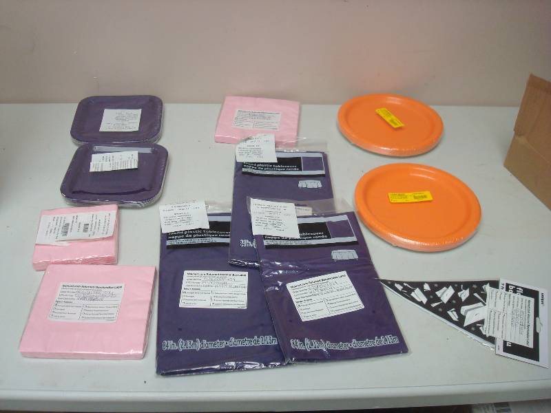 lot 45 image: Lot Of Party Supplies, Napkins, Plates