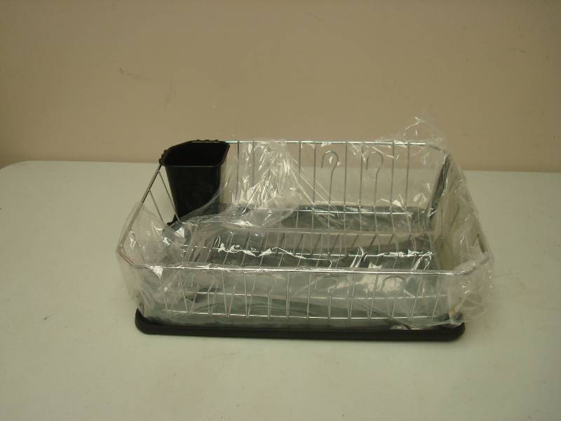 lot 73 image: New Dish Drying Rack