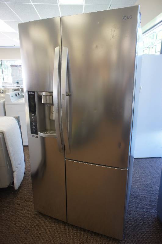 lot 2 image: LG LSXS26366S Side-by-Side Refrigerator - 35.9 - 26.1 cu ft - Stainless Steel